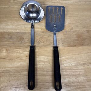 Vintage Ecko Spatula & Ladle Set Chrome Metal Keyhole Slots Black Handle USA